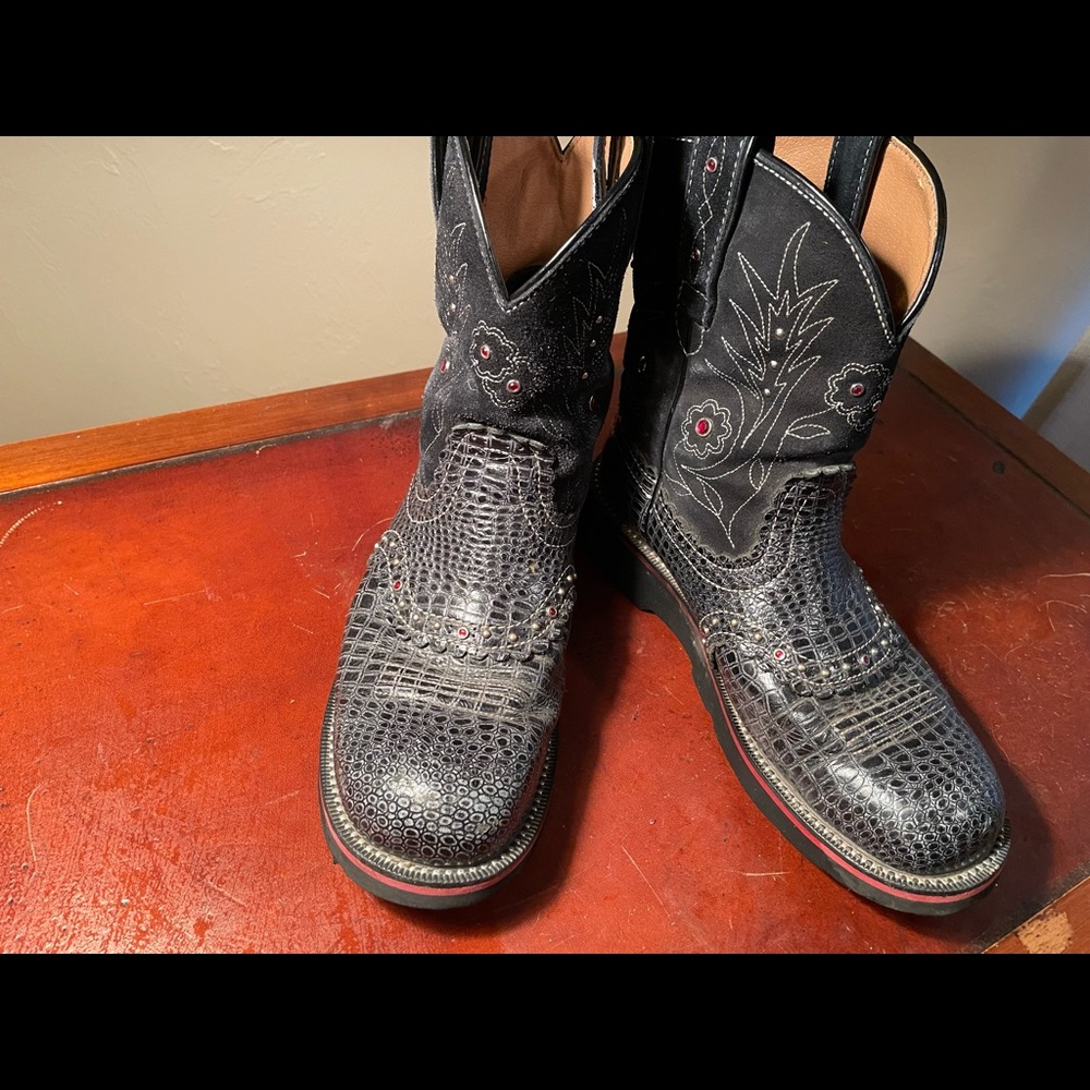 Fat baby boots with red rhinestone details